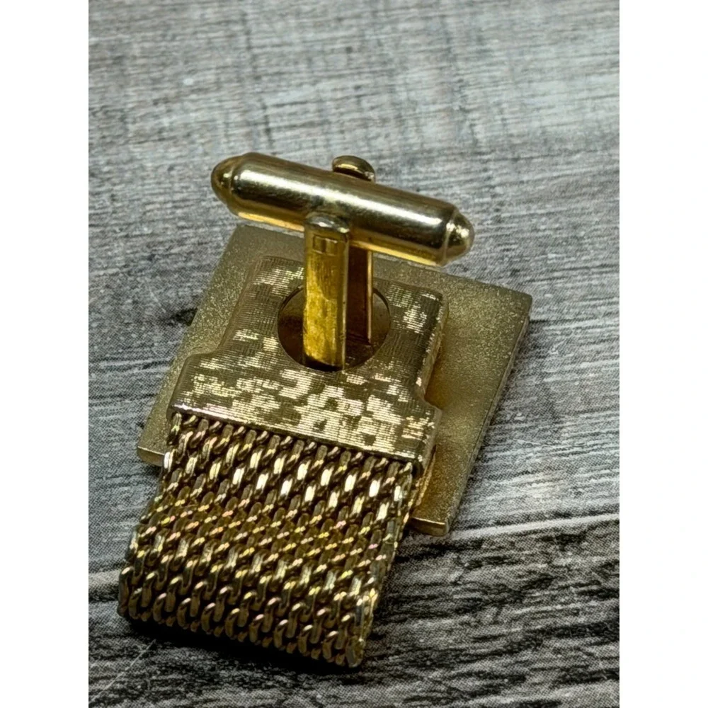 NFL Washington Redskins Single Gold Cufflink